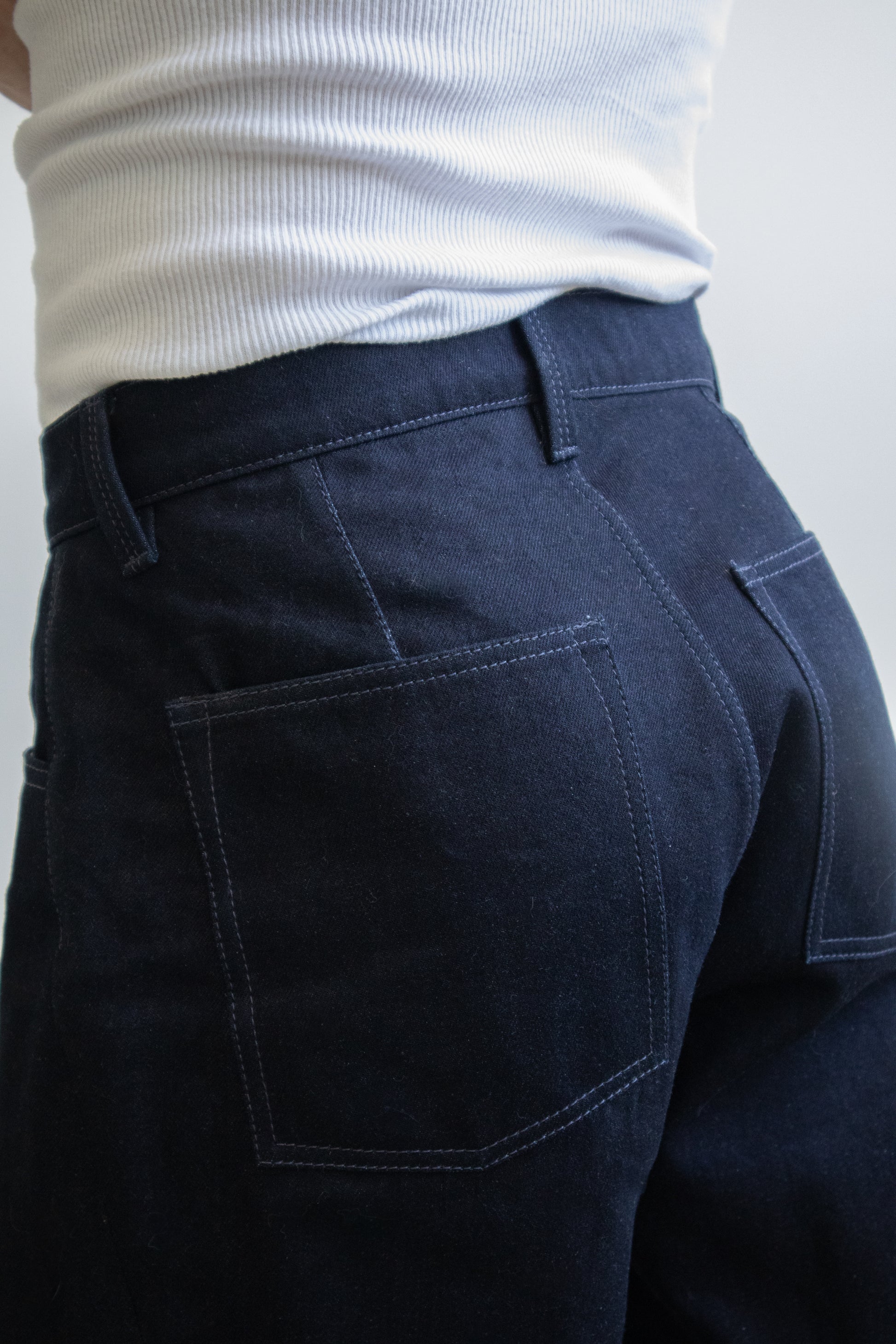 Side Pleat Short