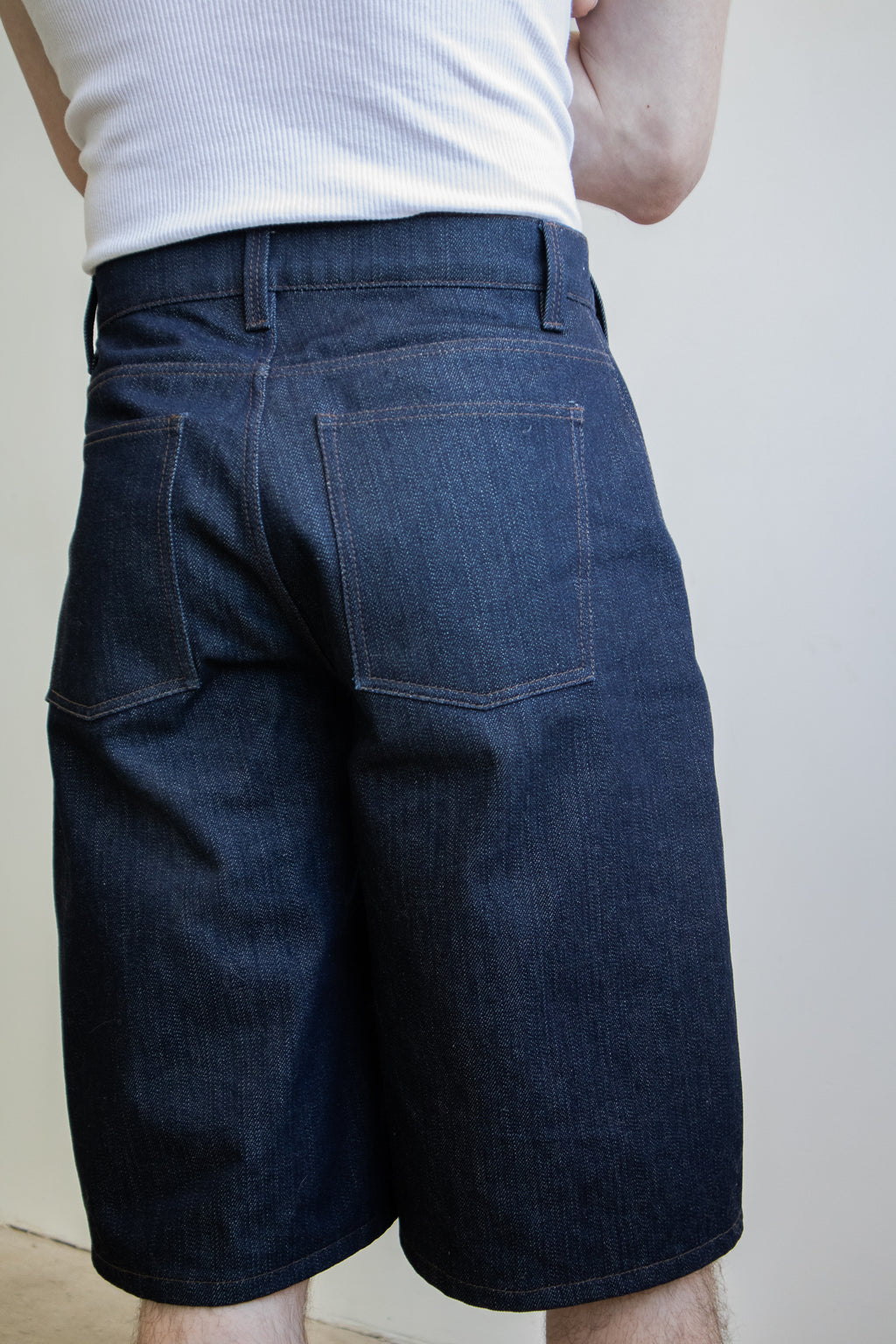 Front Seam Short